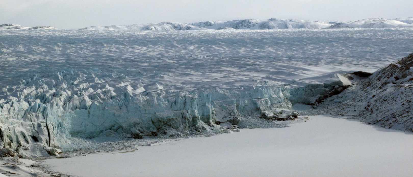 Image of a large ice sheet on Greeland